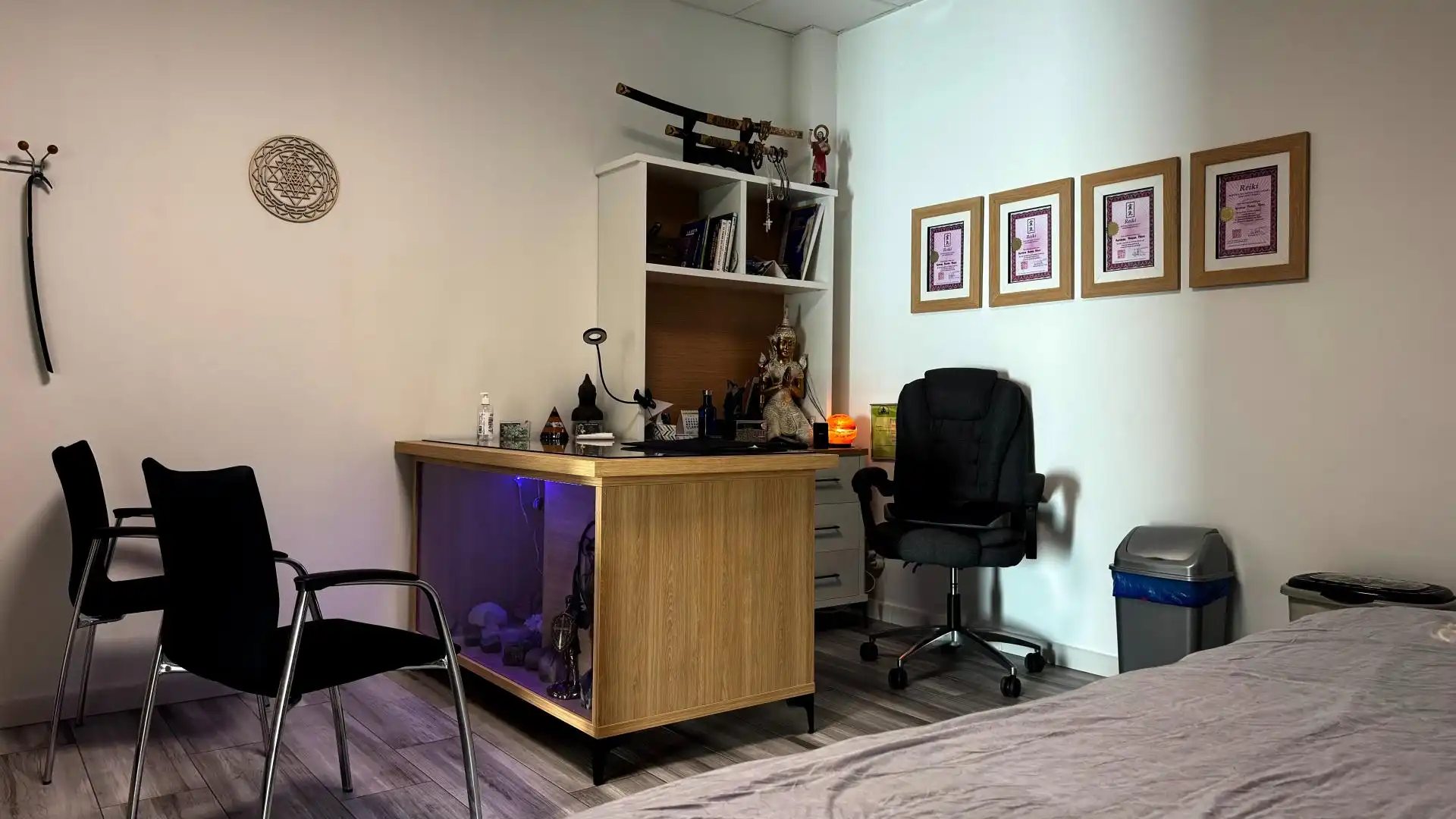 Casa adosada en venta en El Pinós / Pinoso
