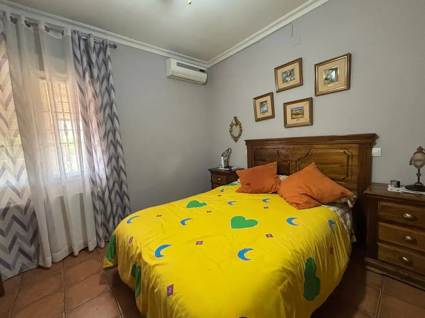 Bedroom of Houses for sale in Cáceres  with Air Conditioner, Heating and Private garden