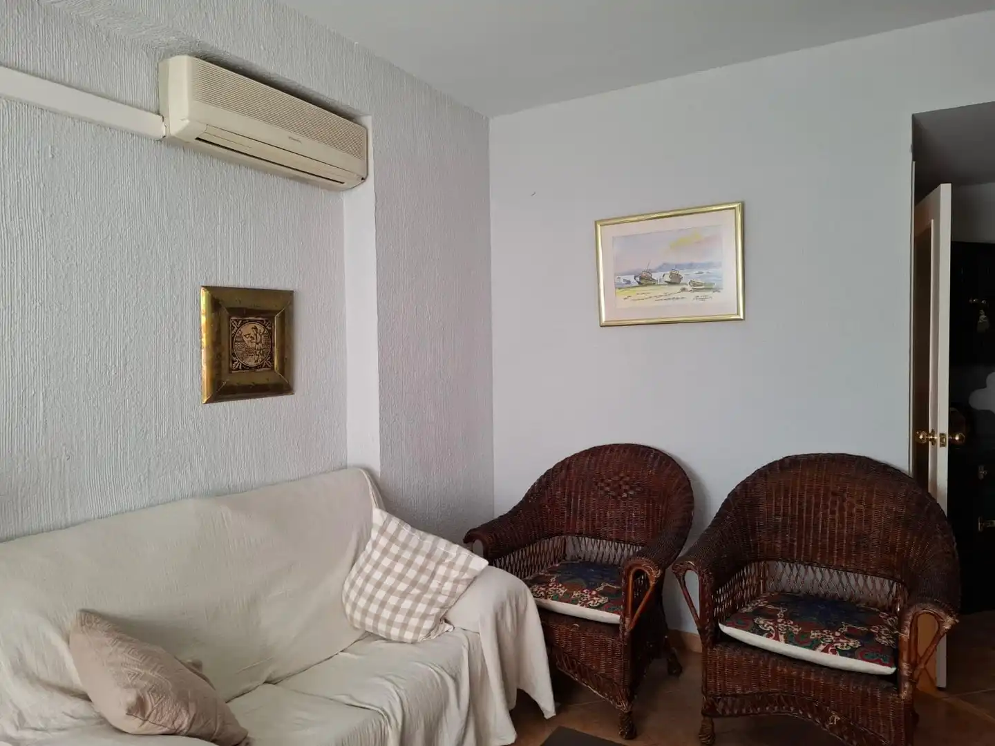 Wohnzimmer von Wohnung zur Miete in Jaca mit Heizung, Privatgarten und Terrasse