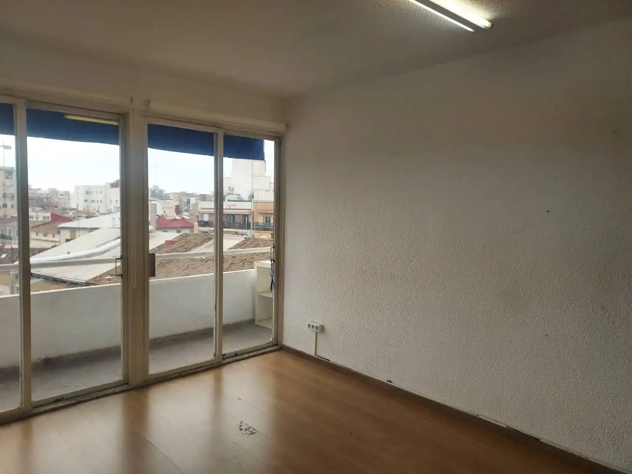 Dormitori de Oficina de lloguer en Extramurs