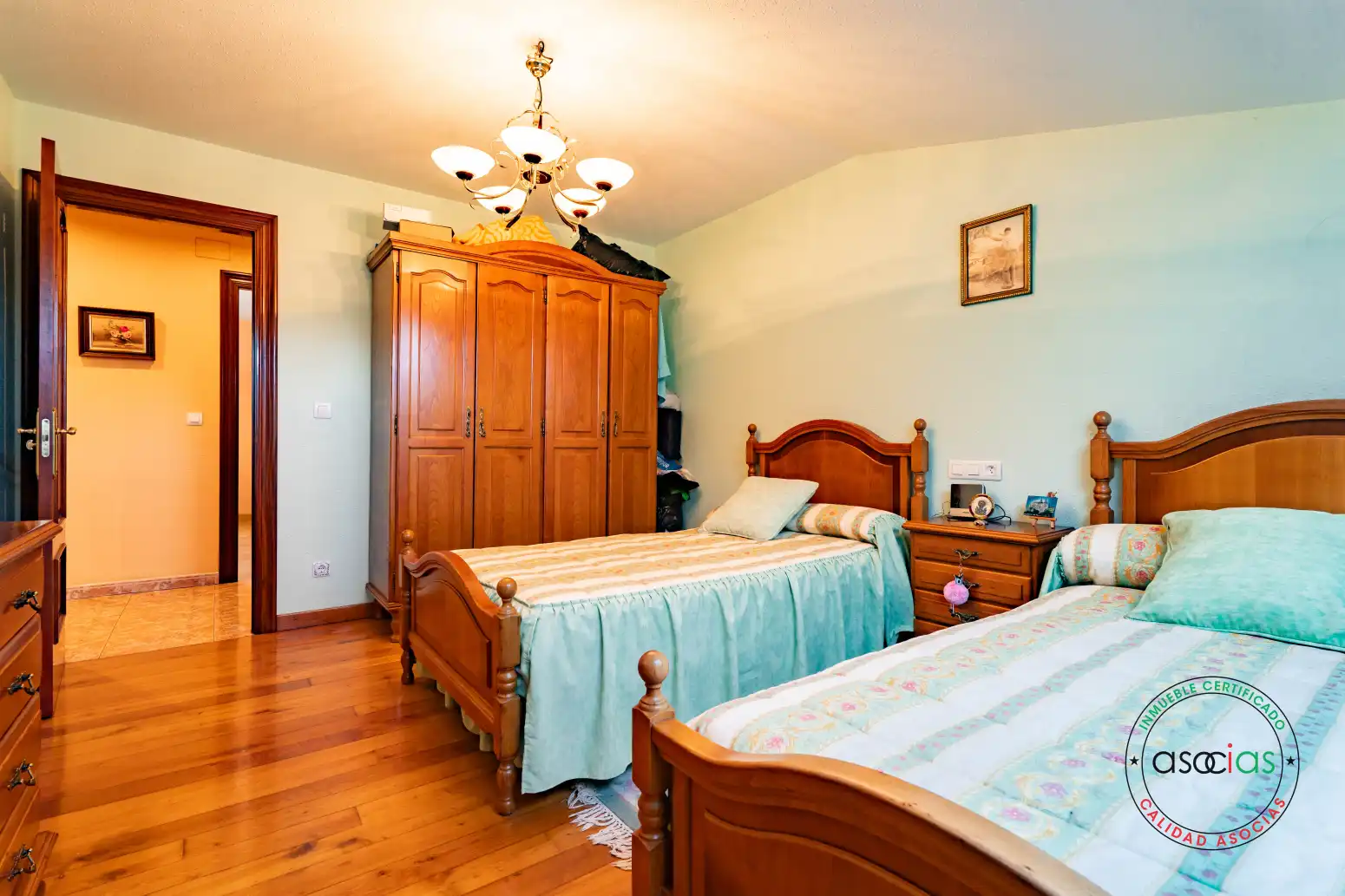 Habitación de Casa o chalet en venta en Gijón  con Calefacción y Amueblado
