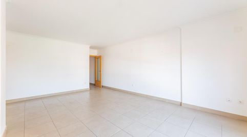 Foto 3 de Piso en venta en C/ N'emili Llopis, Centro - El Castillo, Sagunto / Sagunt