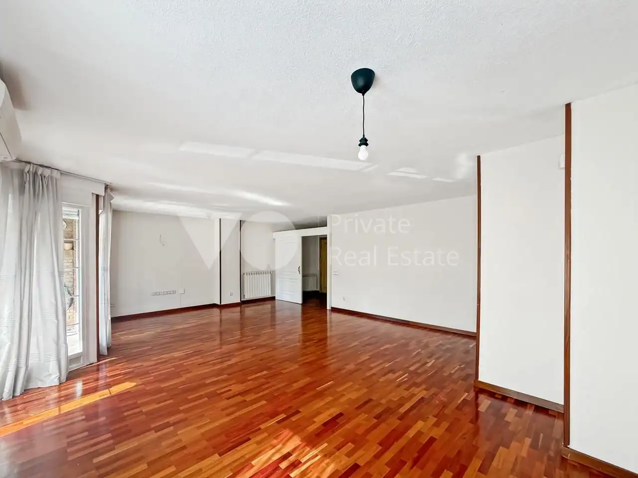 Sala de estar de Piso de alquiler en Majadahonda con Aire acondicionado, Calefacción y Parquet