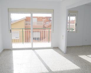 Pis en venda a Calle Concepción Arenal, Barrio de Peral - San Félix