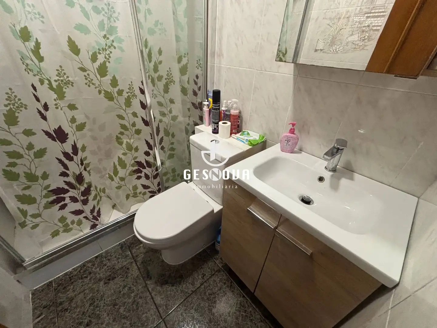 Bathroom of Flat for sale in Sant Feliu de Llobregat  with Air Conditioner and Balcony