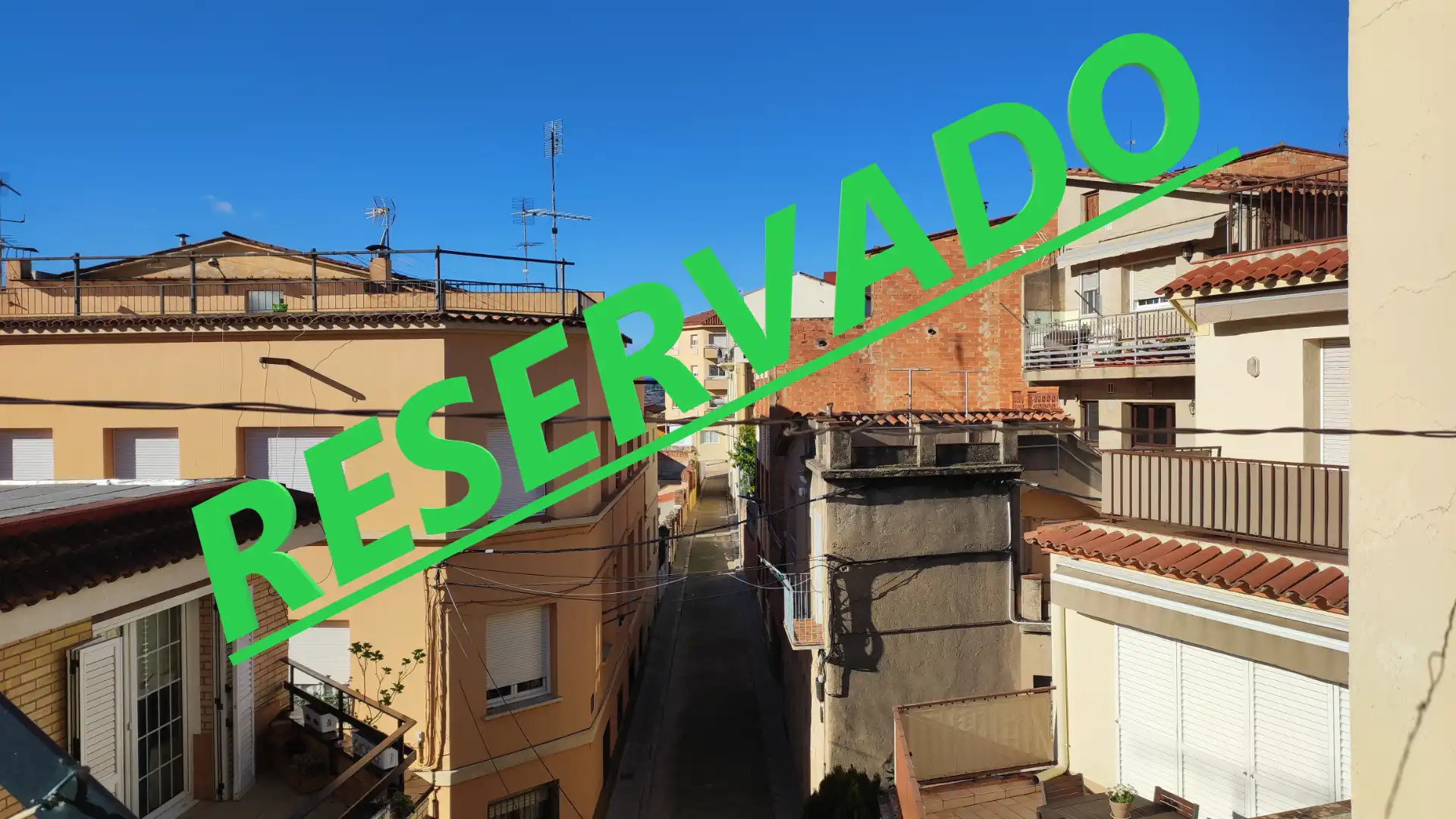 Vista exterior de Piso en venta en Gelida con Calefacción, Trastero y Balcón