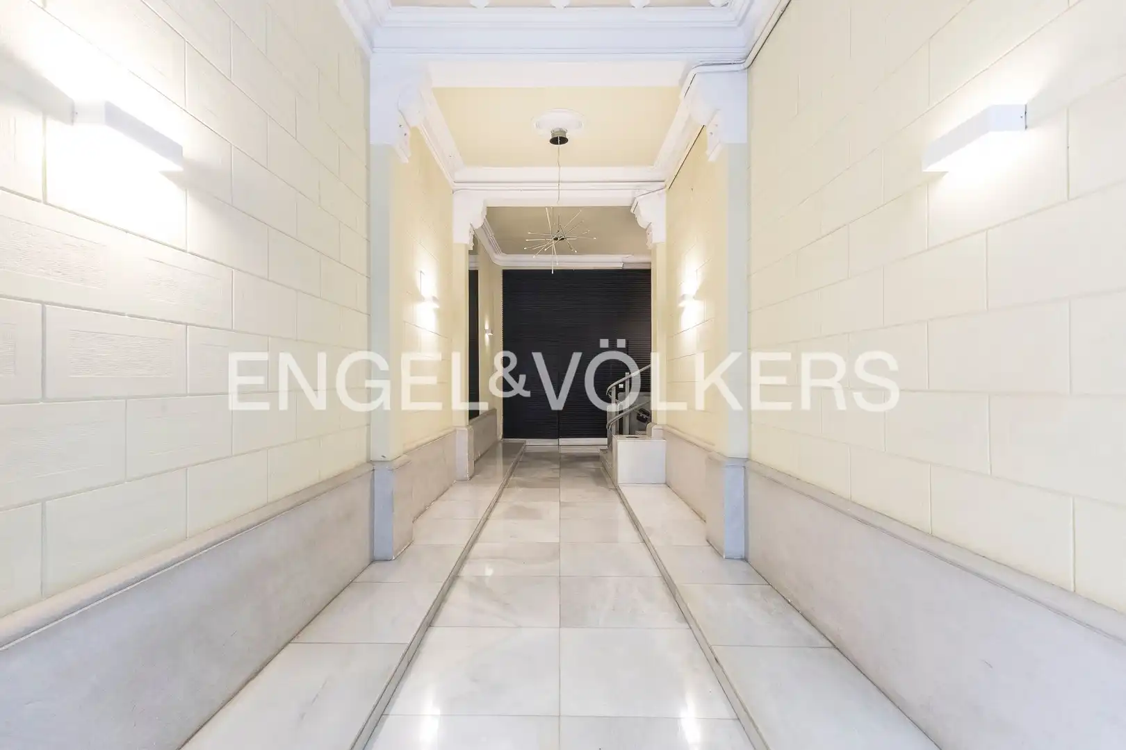 Piso con terraza en venta en Carrer d'Enric Granados, imagen 41
