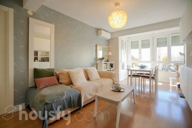 Piso en Venta en Calle Pan y Toros, . en Los Ángeles