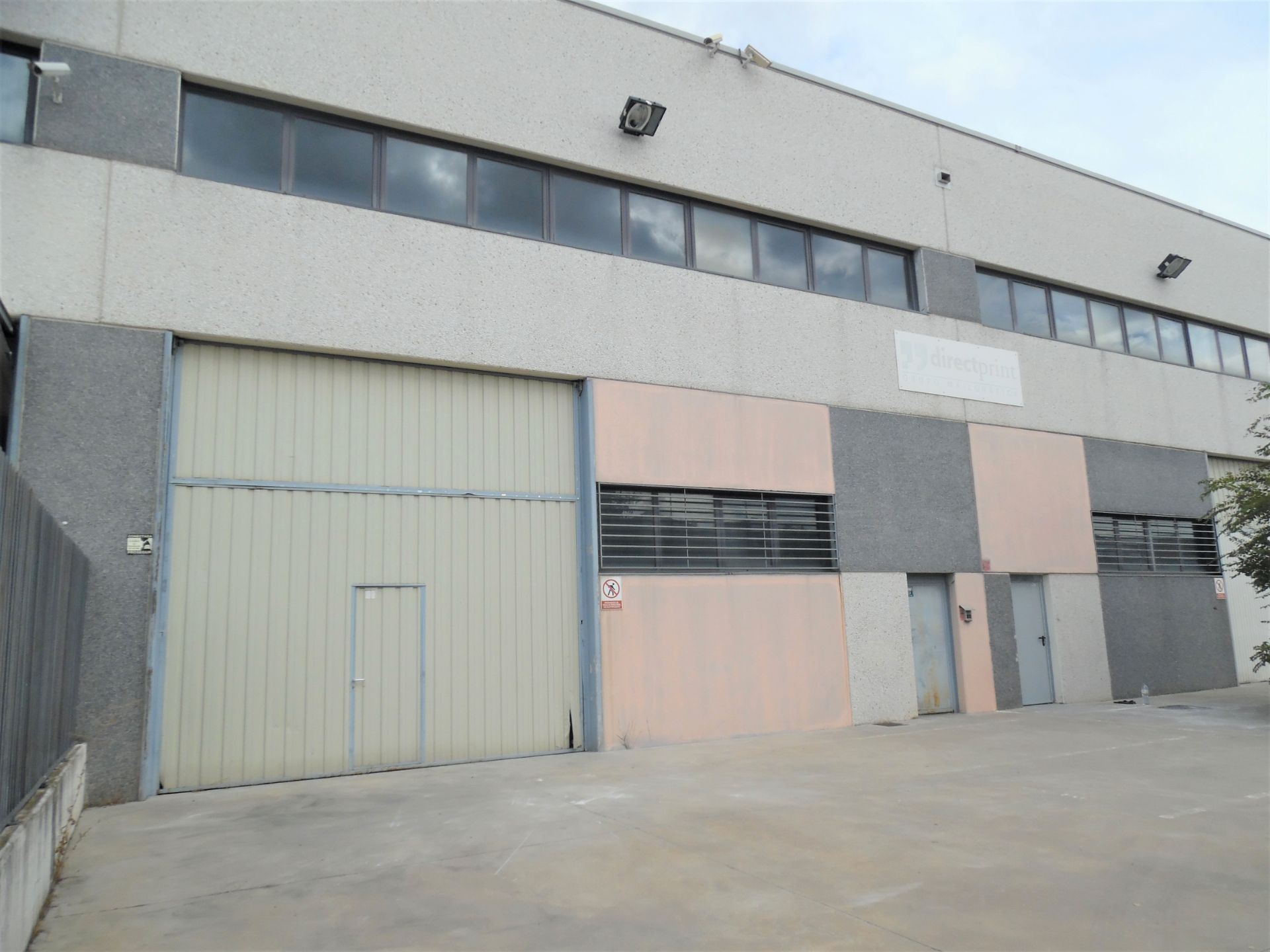 Vista exterior de Nau industrial en venda en Torrejón de Ardoz