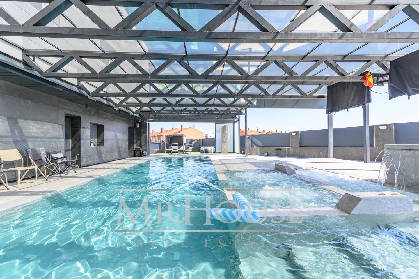 Swimming pool of House or chalet for sale in Torrejón de la Calzada  with Air Conditioner, Heating and Private garden