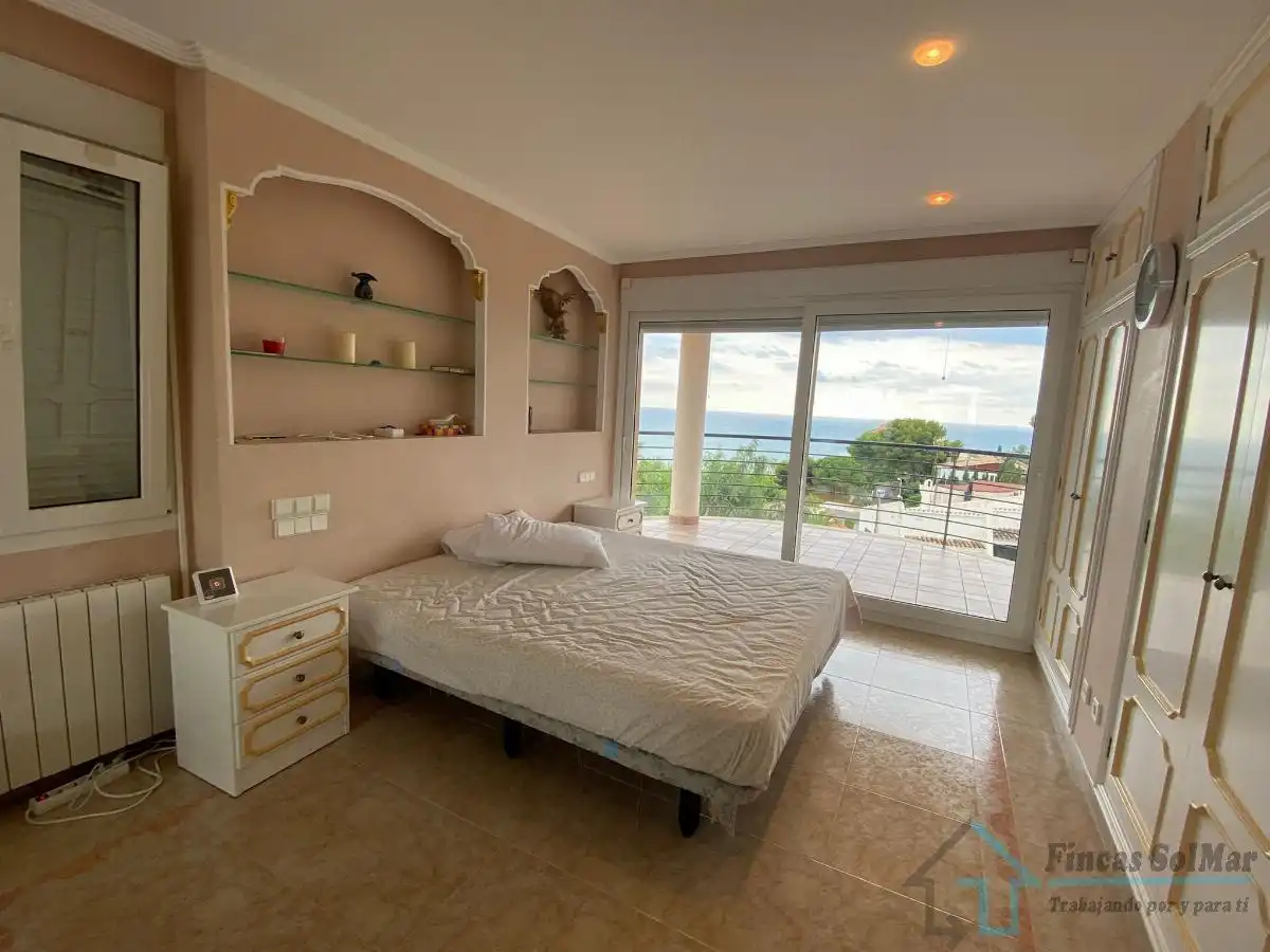 Habitación de Casa o chalet en venta en Benicasim / Benicàssim con Aire acondicionado, Calefacción y Terraza