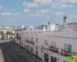 Exterior view of Single-family semi-detached for sale in El Puerto de Santa María  with Storage room and Balcony