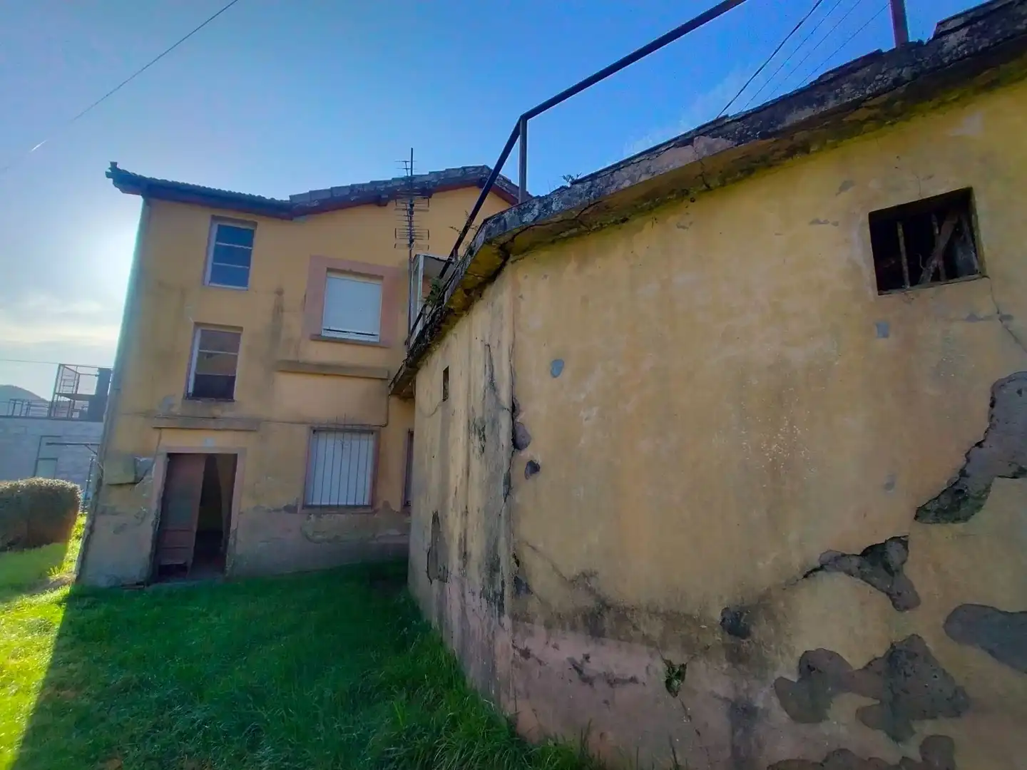 Vista exterior de Finca rústica en venta en Pravia con Terraza y Trastero