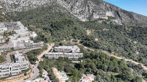 Foto 4 de Apartamento en venta en Urbanizacion Almazara Gardens, Istán, Málaga