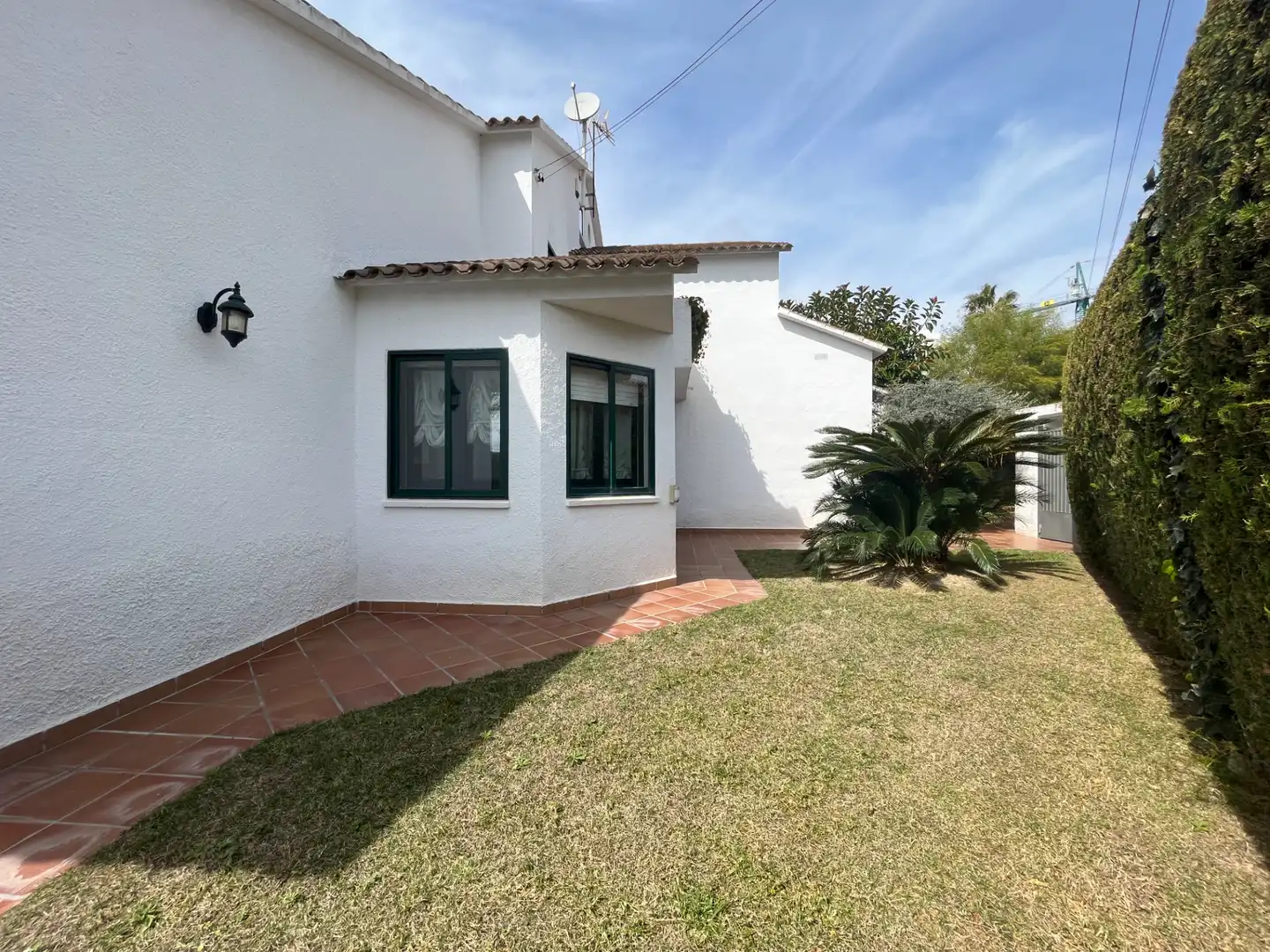 Detached house with pool for sale in Carrer Anglada Camarasa 1, imagen 4