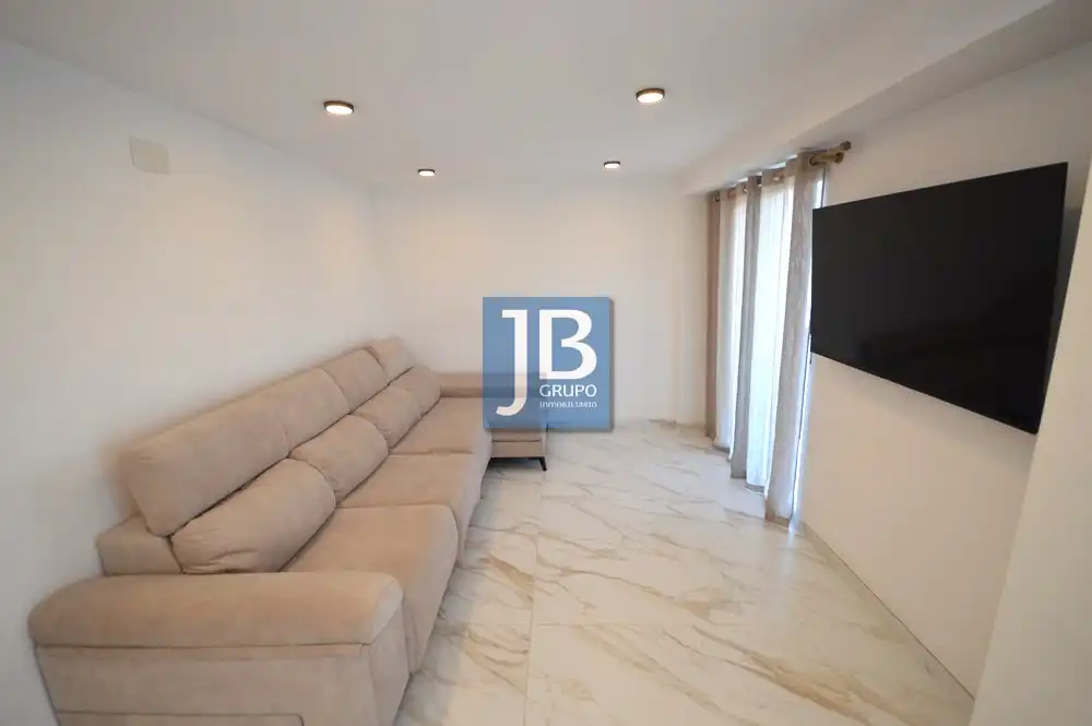 Piso con terraza en venta en Avinguda de la República Argentina 65, imagen 2