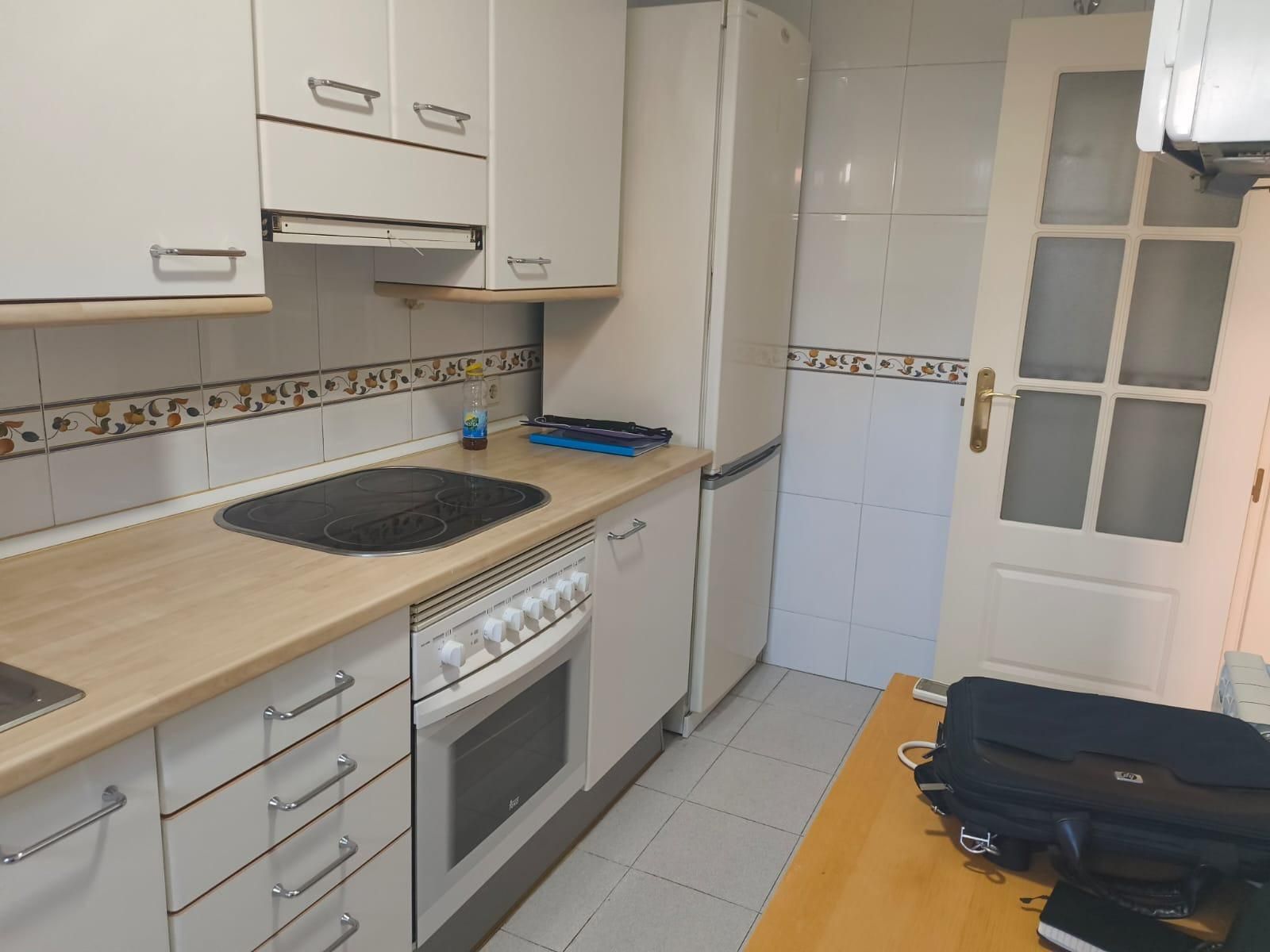 Kitchen of Flat for sale in  Toledo Capital  with Air Conditioner, Heating and Terrace