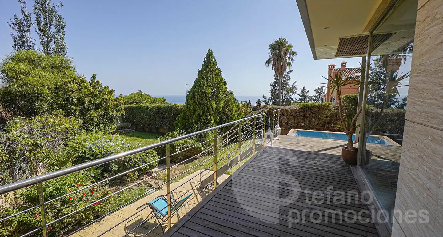 Jardín de Casa o chalet en venta en Málaga con Aire acondicionado, Calefacción y Jardín privado