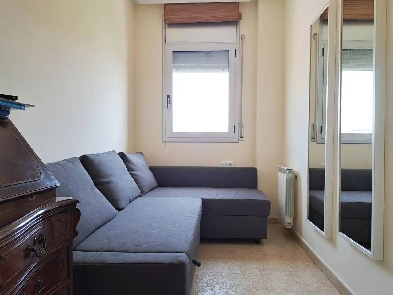 Sala d'estar de Pis de lloguer en Cubelles amb Aire condicionat, Calefacció i Terrassa