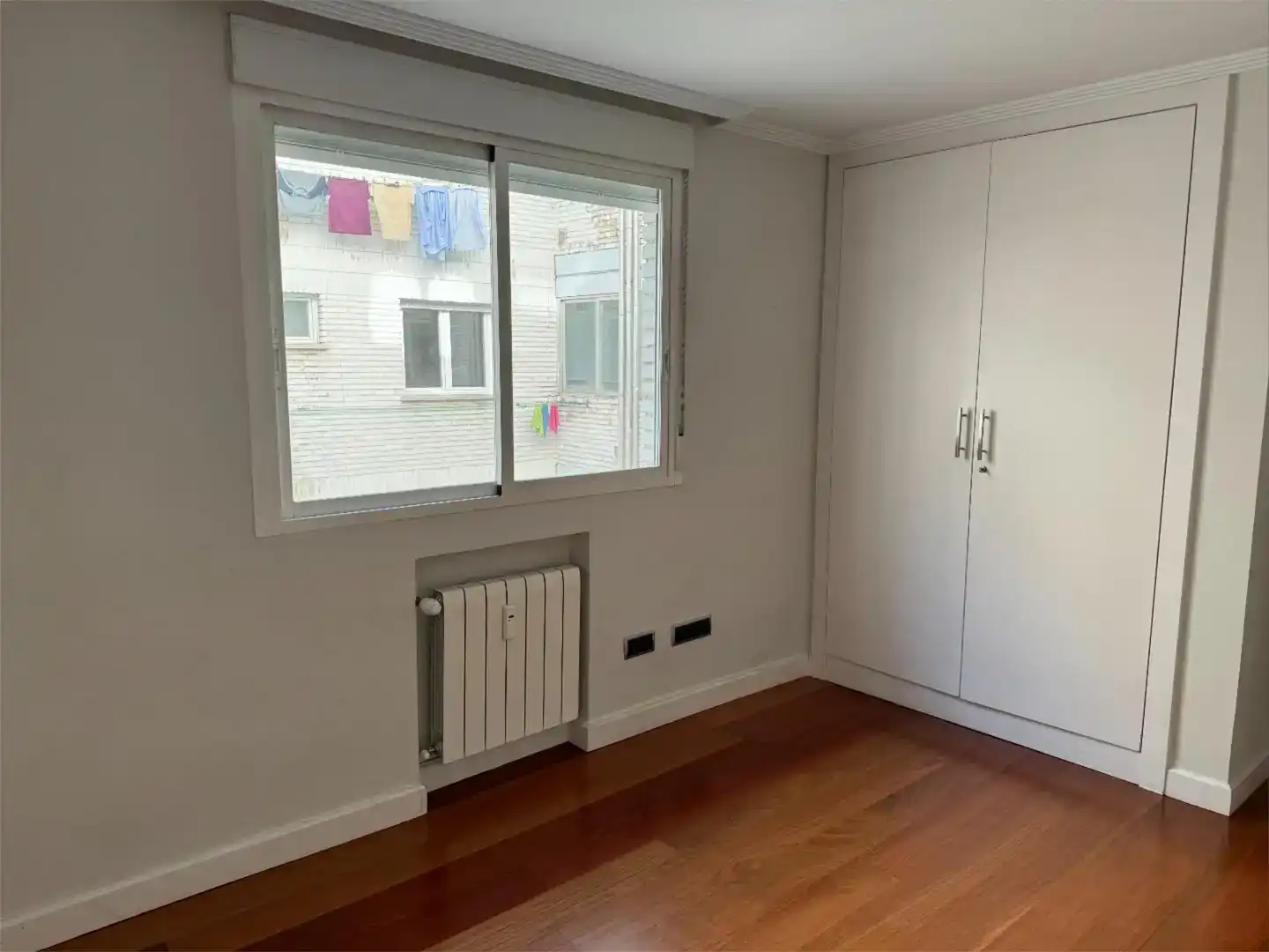 Habitación de Piso de alquiler en Madrid con Aire acondicionado, Jardín privado y Parquet