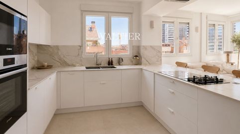 Foto 5 de Dúplex en venta en Miosotis, Valdeacederas, Madrid Capital