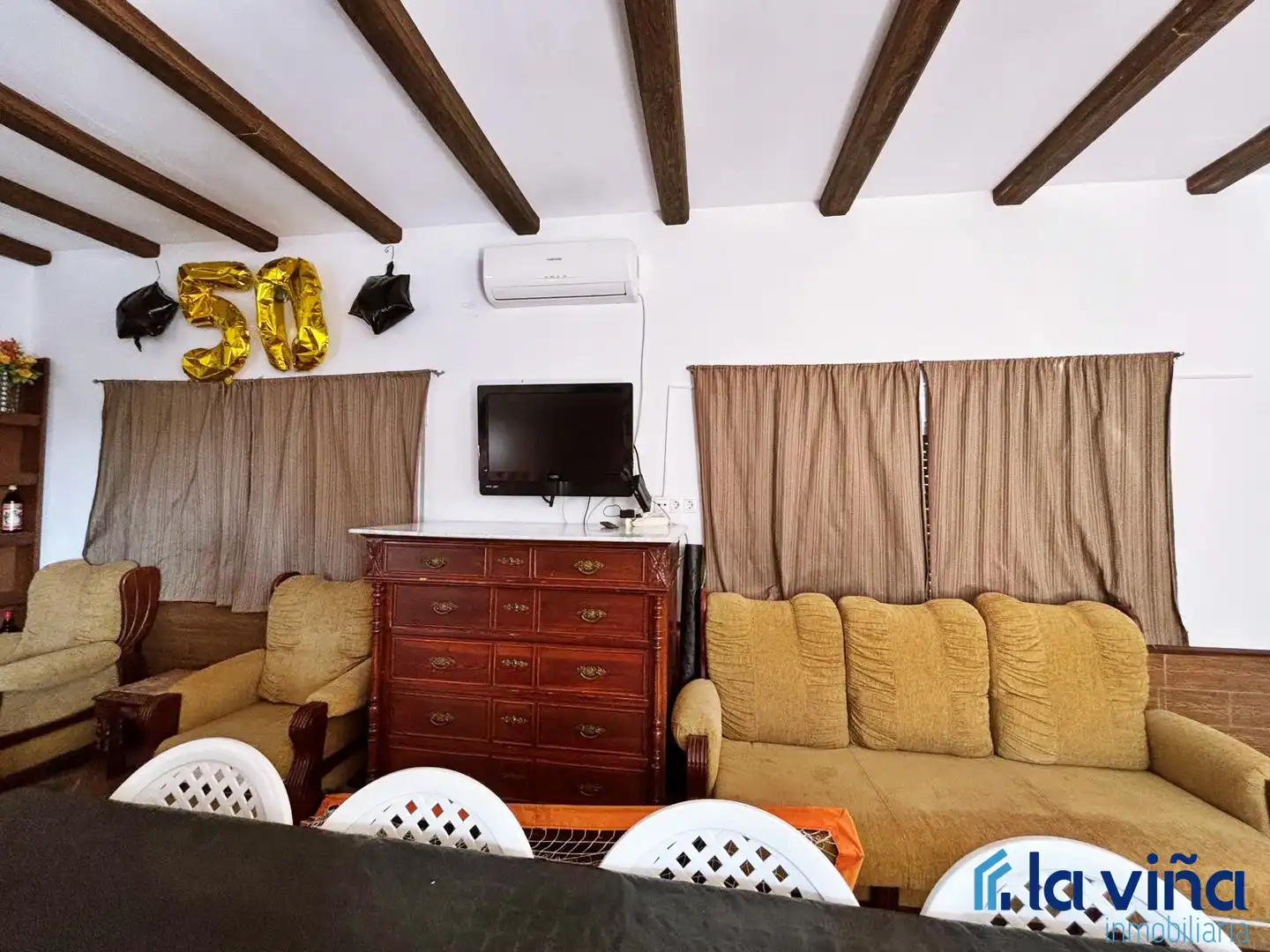 Sala de estar de Casa o chalet en venta en Casariche con Aire acondicionado, Calefacción y Jardín privado