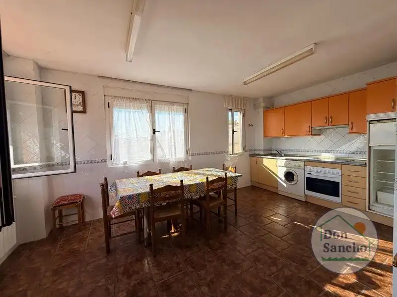 Cocina de Casa o chalet en venta en Cabezón de Valderaduey con Calefacción