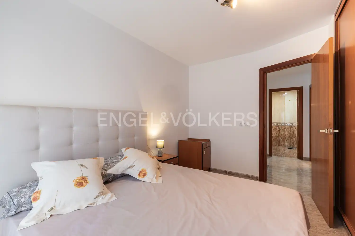 Habitación de Casa o chalet en venta en Paterna con Aire acondicionado, Calefacción y Terraza
