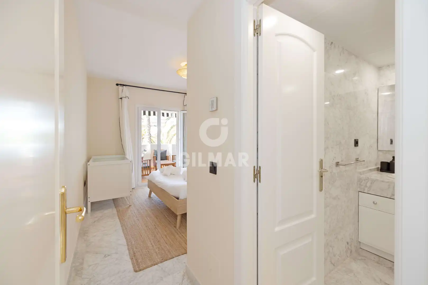 Apartament amb terrassa en venda a Nueva Andalucía, imagen 25