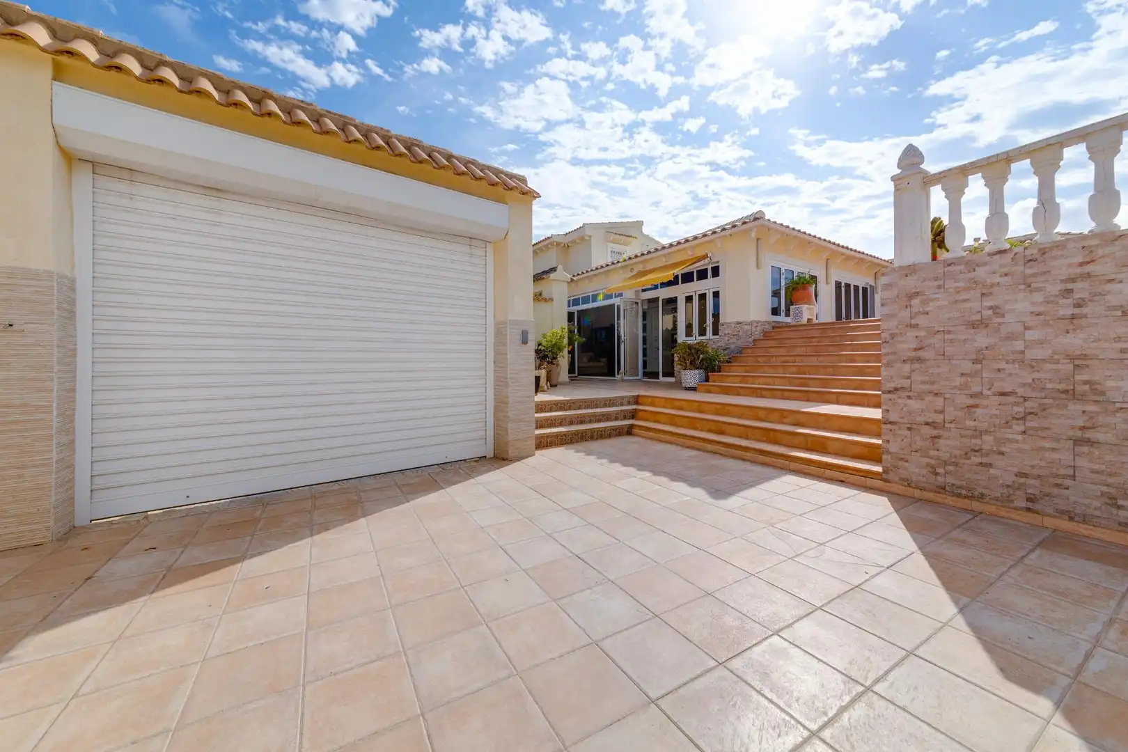 Casa o xalet en venda a Carrer Carrer de la Sierra Morena-las Filipinas, Villamartín - Las Filipinas