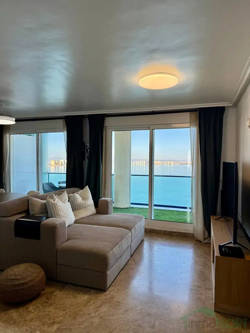 Wohnzimmer von Dachboden zum Verkauf in La Manga del Mar Menor mit Terrasse, Möbliert und Gemeinschaftspool