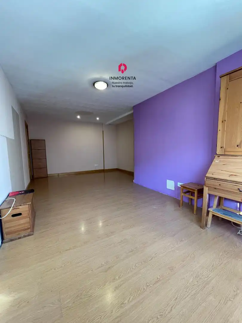 Piso en venta en Fuenlabrada con Calefacción y Jardín privado