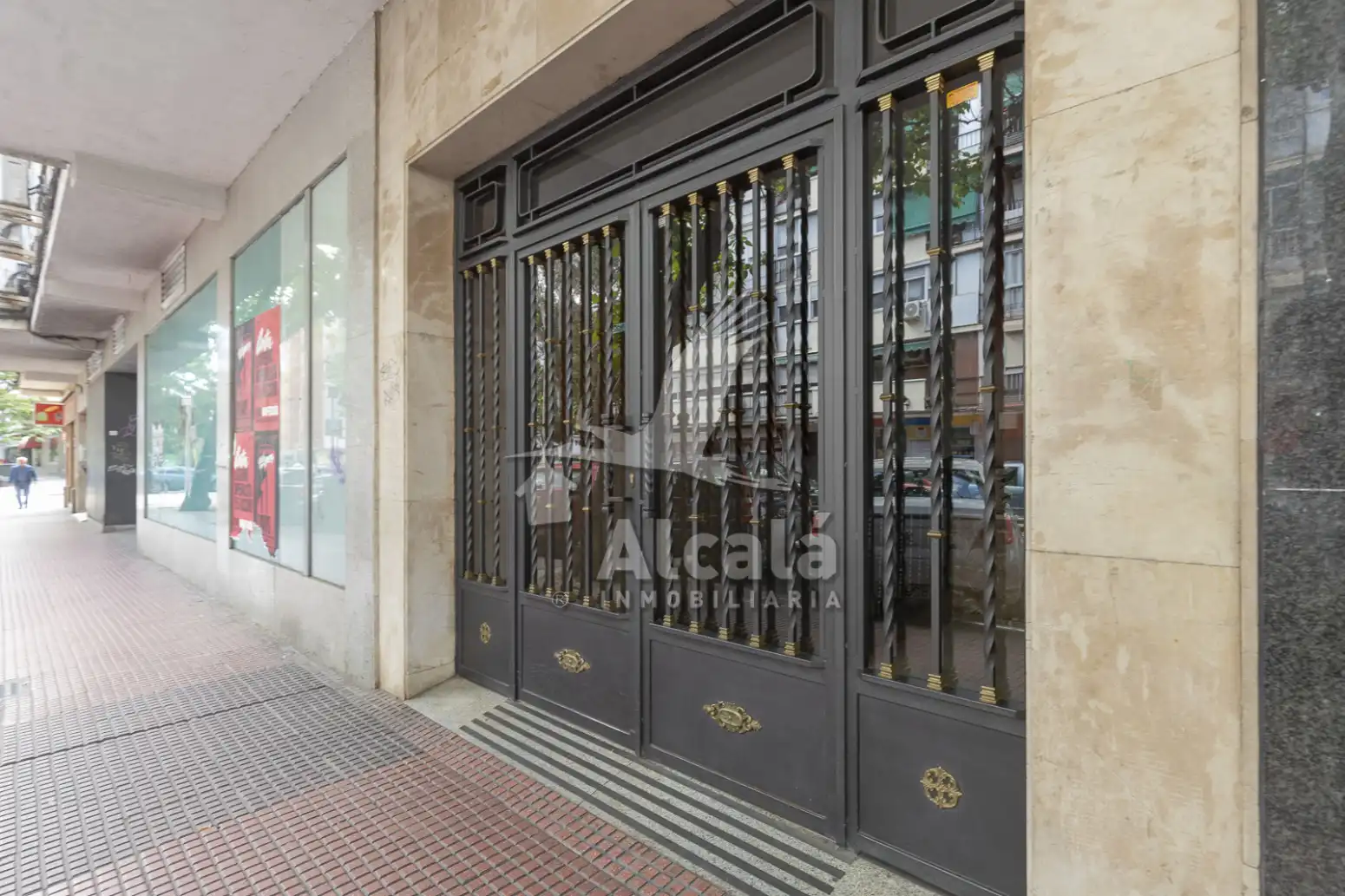 Außenansicht von Wohnung zum Verkauf in Alcalá de Henares mit Heizung und Terrasse