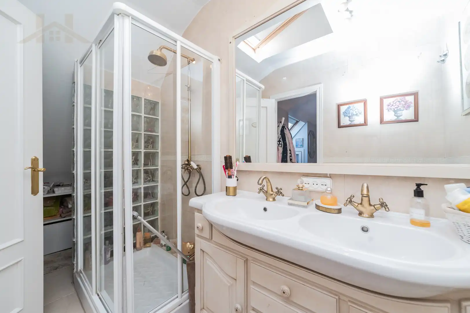 Baño de Dúplex en venta en Torrelodones con Aire acondicionado, Calefacción y Jardín privado