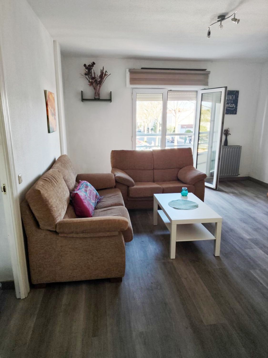Wohnzimmer von Wohnung zur Miete in Ciudad Real Capital mit Heizung