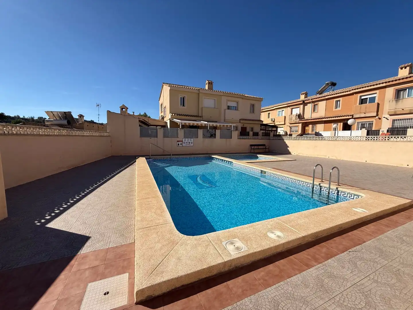 Maison mitoyenne avec piscine à vendre à La Paz, imagen 2