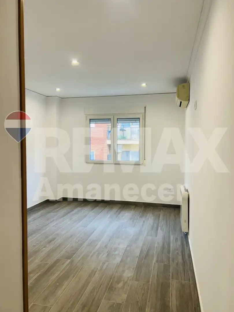 Piso de alquiler en Dénia con Aire acondicionado, Trastero y Alarma