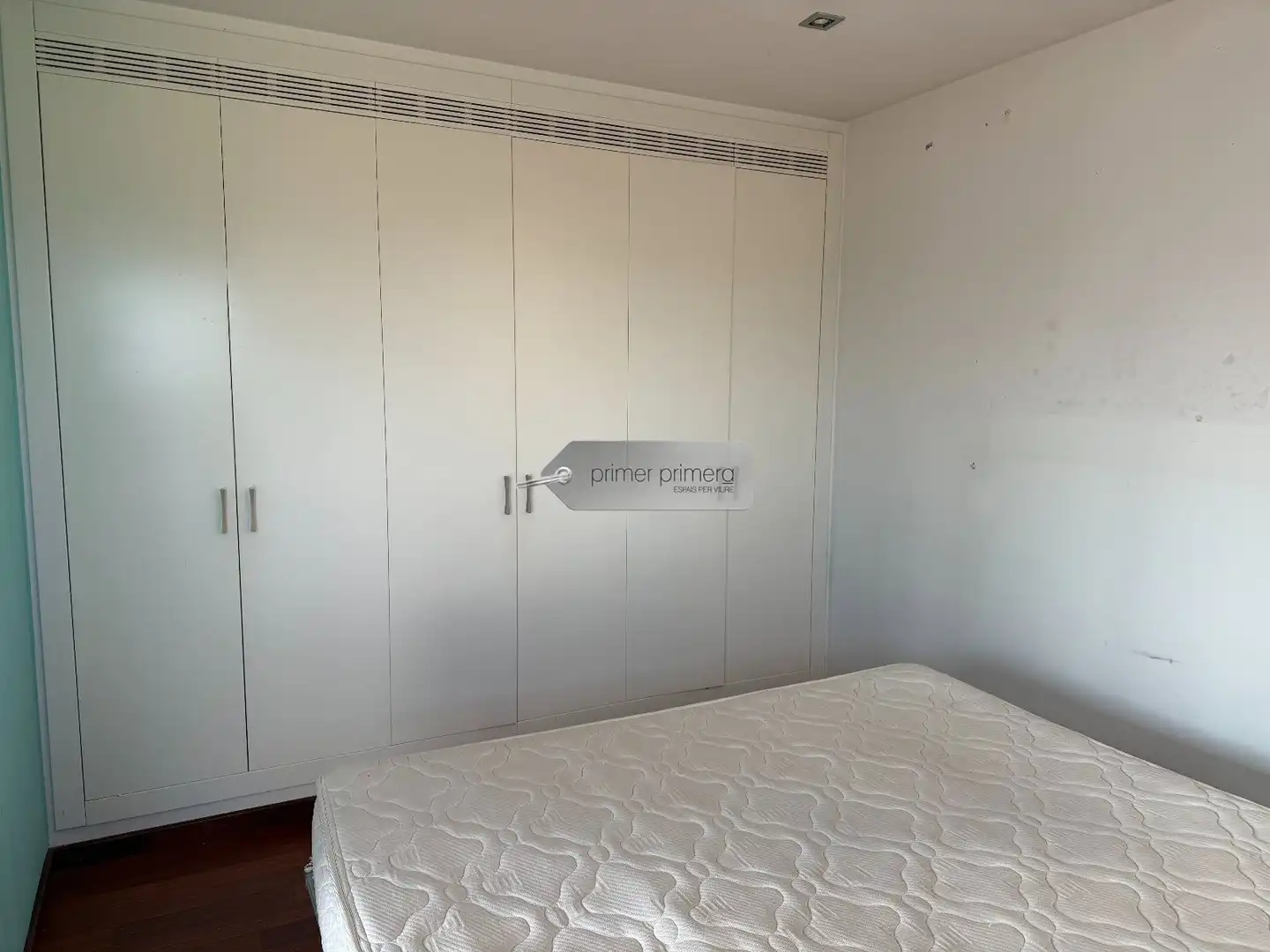Habitación de Casa o chalet en venta en Vilobí d'Onyar con Aire acondicionado, Calefacción y Jardín privado