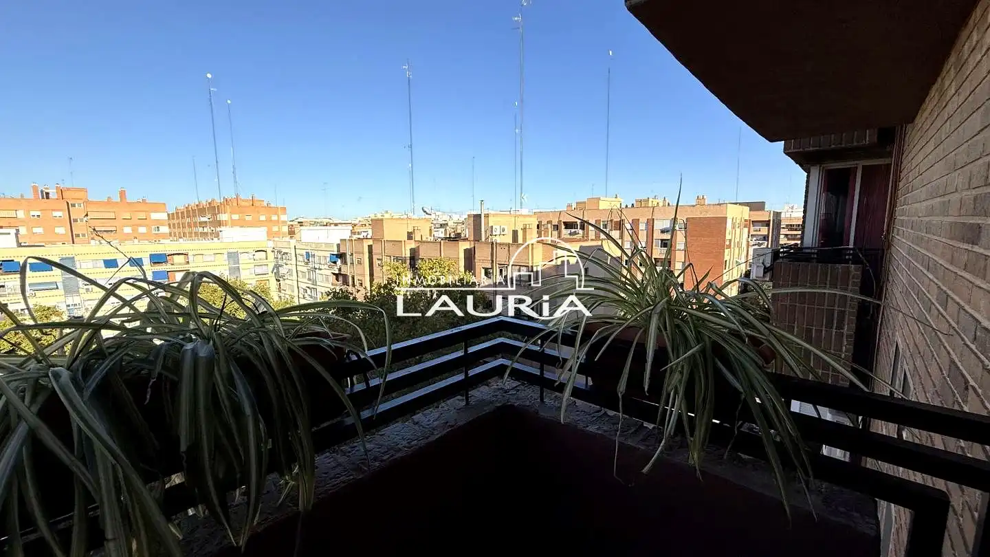 Flat for rent in Valencia, Valencia