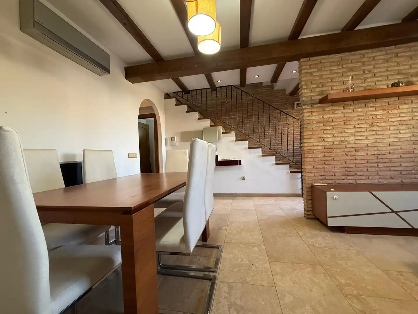 Comedor de Casa adosada en venta en San Pedro del Pinatar con Aire acondicionado, Calefacción y Jardín privado