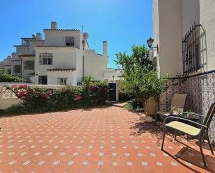 Jardí de Casa adosada en venda en Torremolinos amb Terrassa i Piscina comunitària