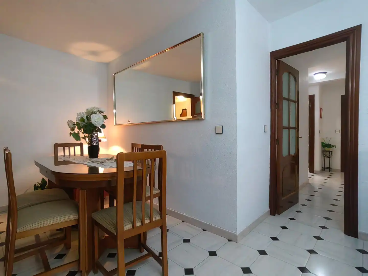 Dining room of Flat for sale in Carretera de Cádiz
