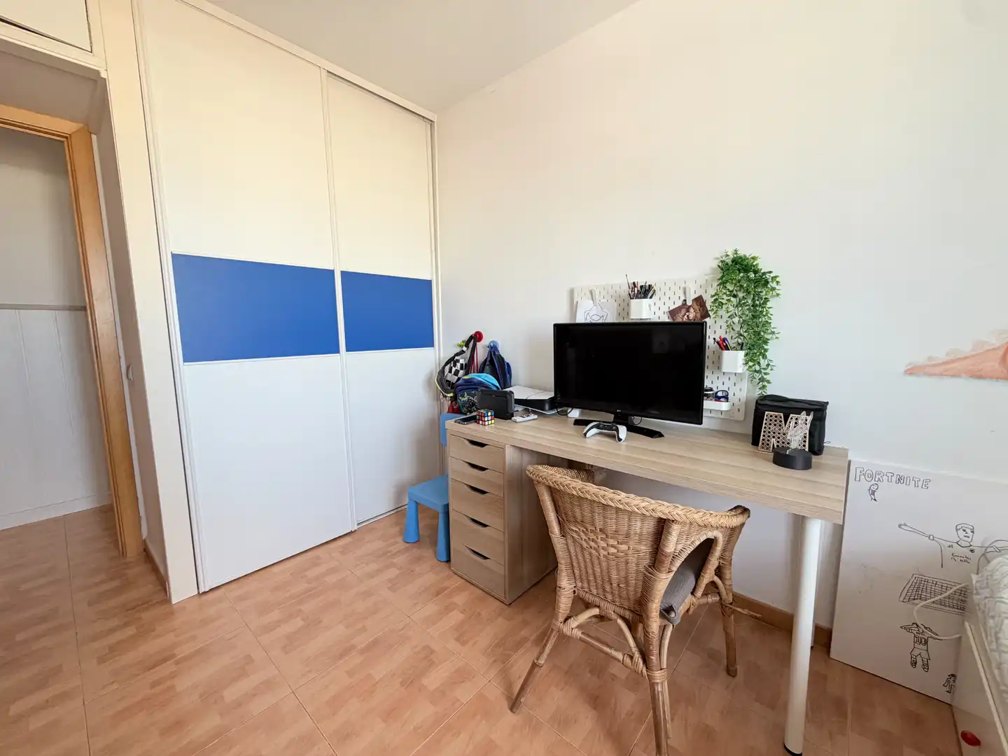 Habitación de Piso en venta en Camas con Aire acondicionado, Balcón y Internet