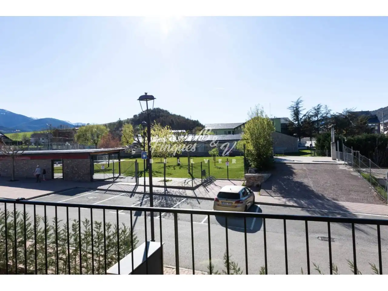 Vista exterior de Apartamento en venta en Bellver de Cerdanya con Aire acondicionado, Calefacción y Parquet