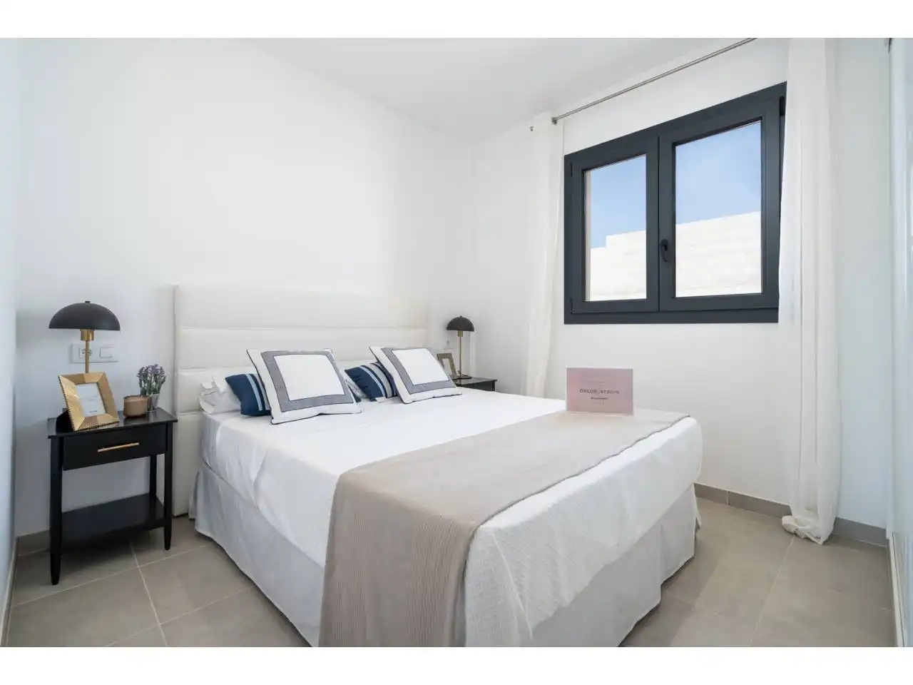 Casa pareada con piscina en venta en Calle Castellot 1, imagen 12