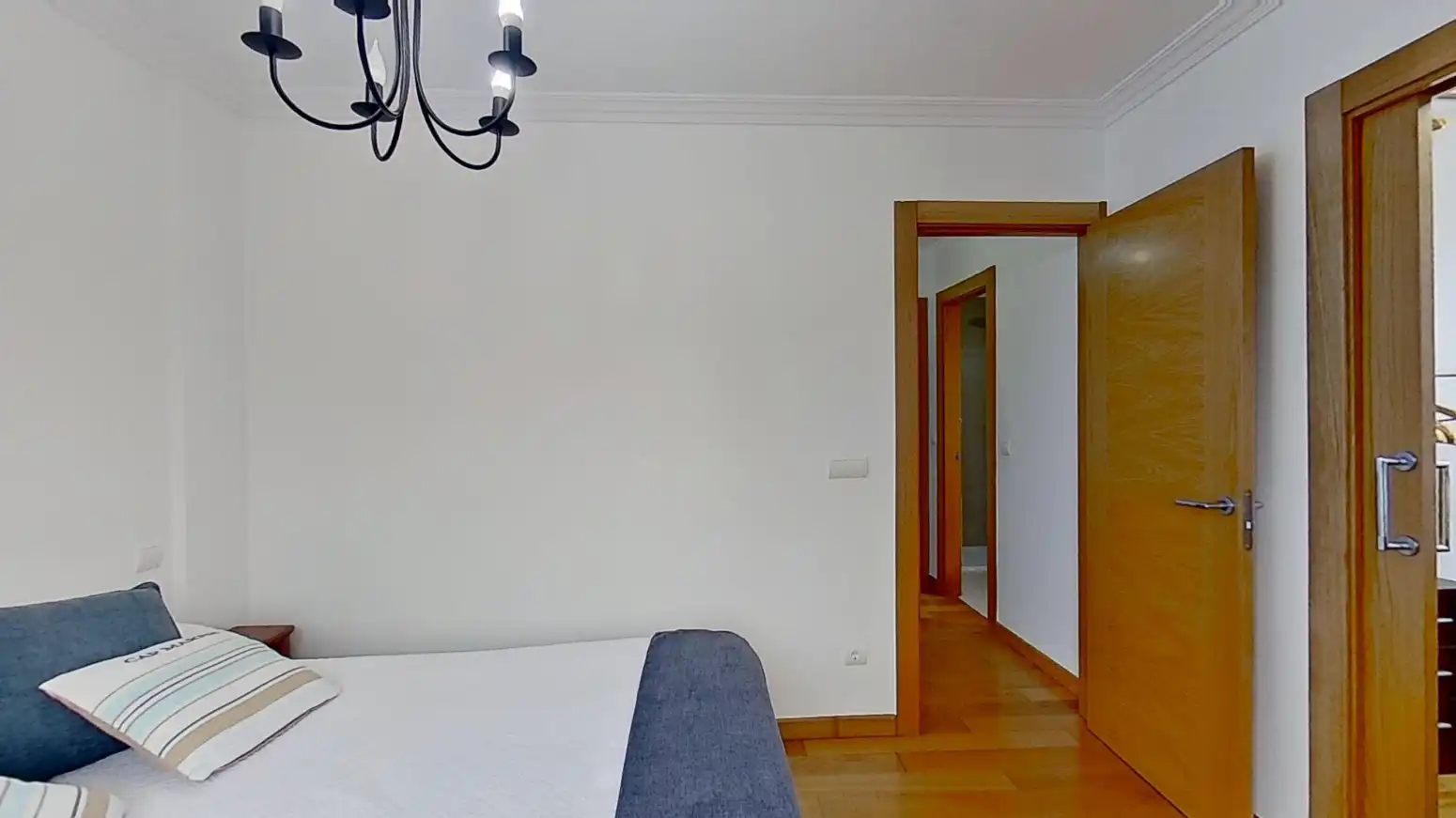 Habitación de Casa o chalet en venta en Santillana del Mar con Calefacción, Jardín privado y Parquet