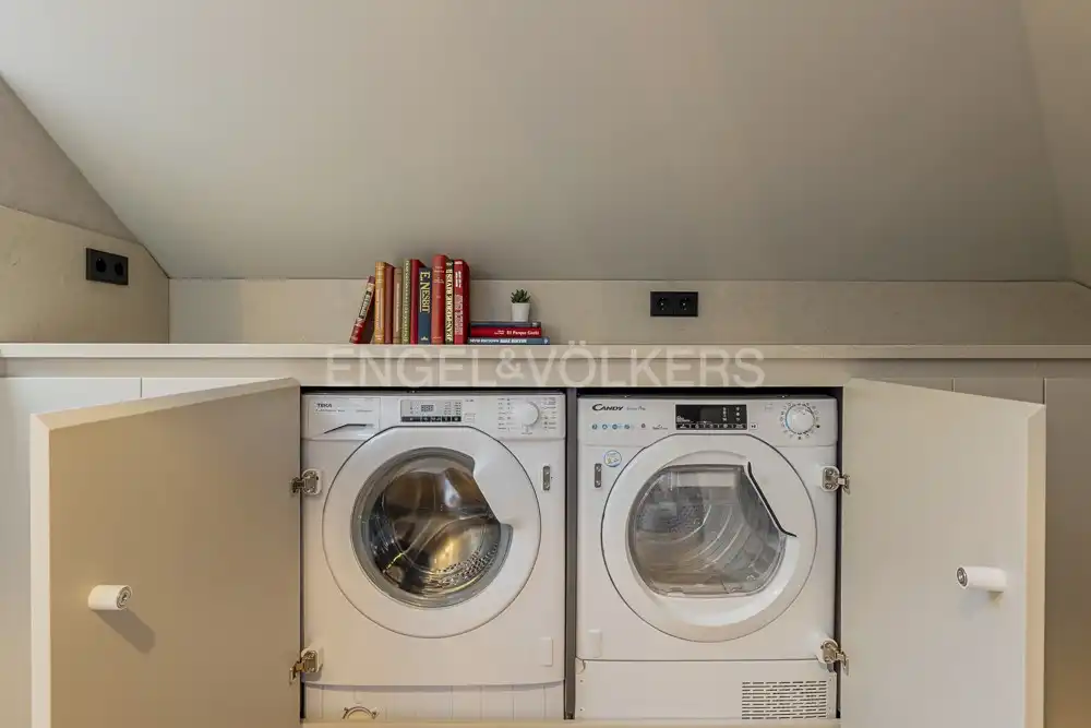 Bedroom of Flat for rent in Madrid  with Air Conditioner, Heating and Furnished