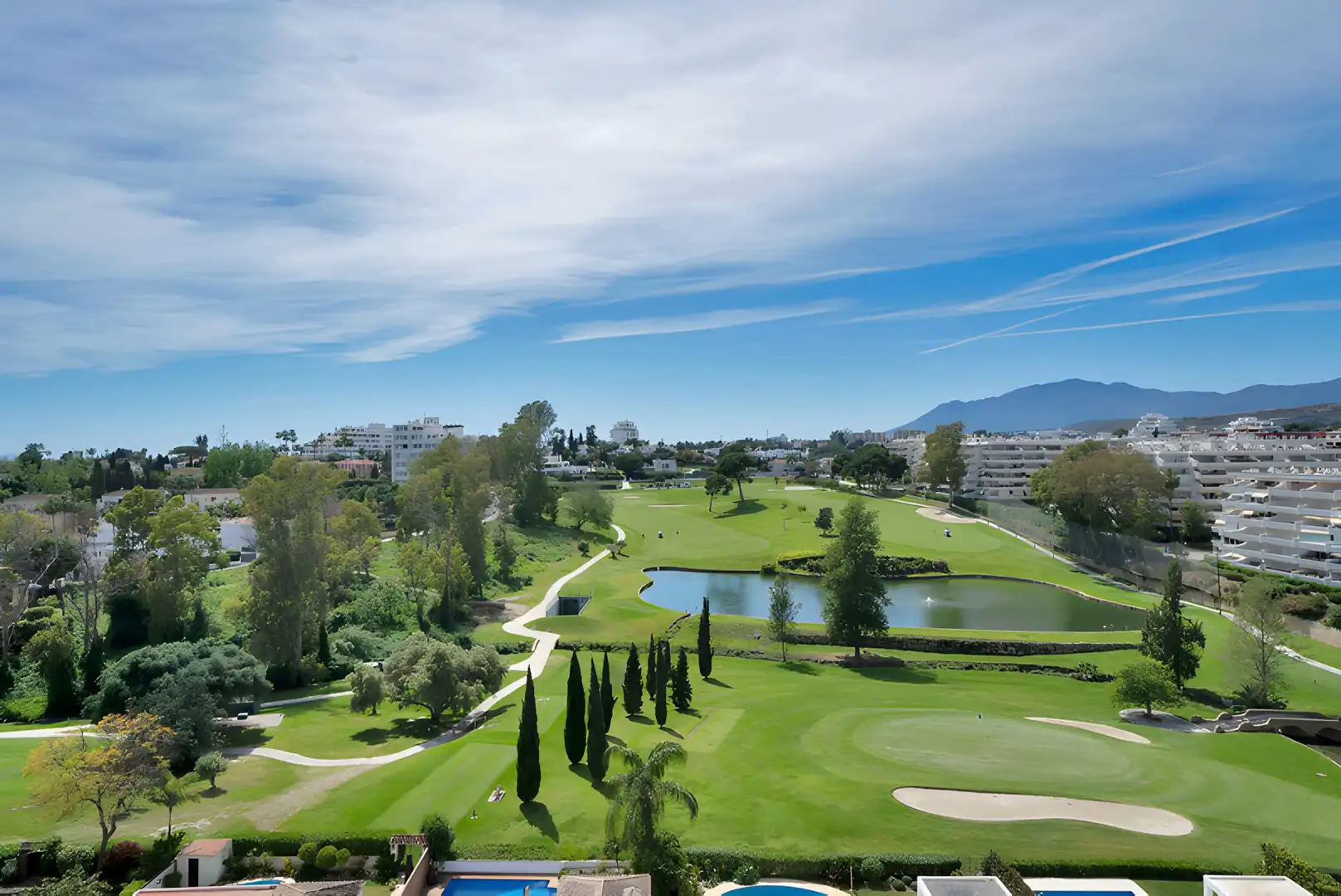Apartament amb piscina en venda a San Pedro de Alcántara, imagen 6