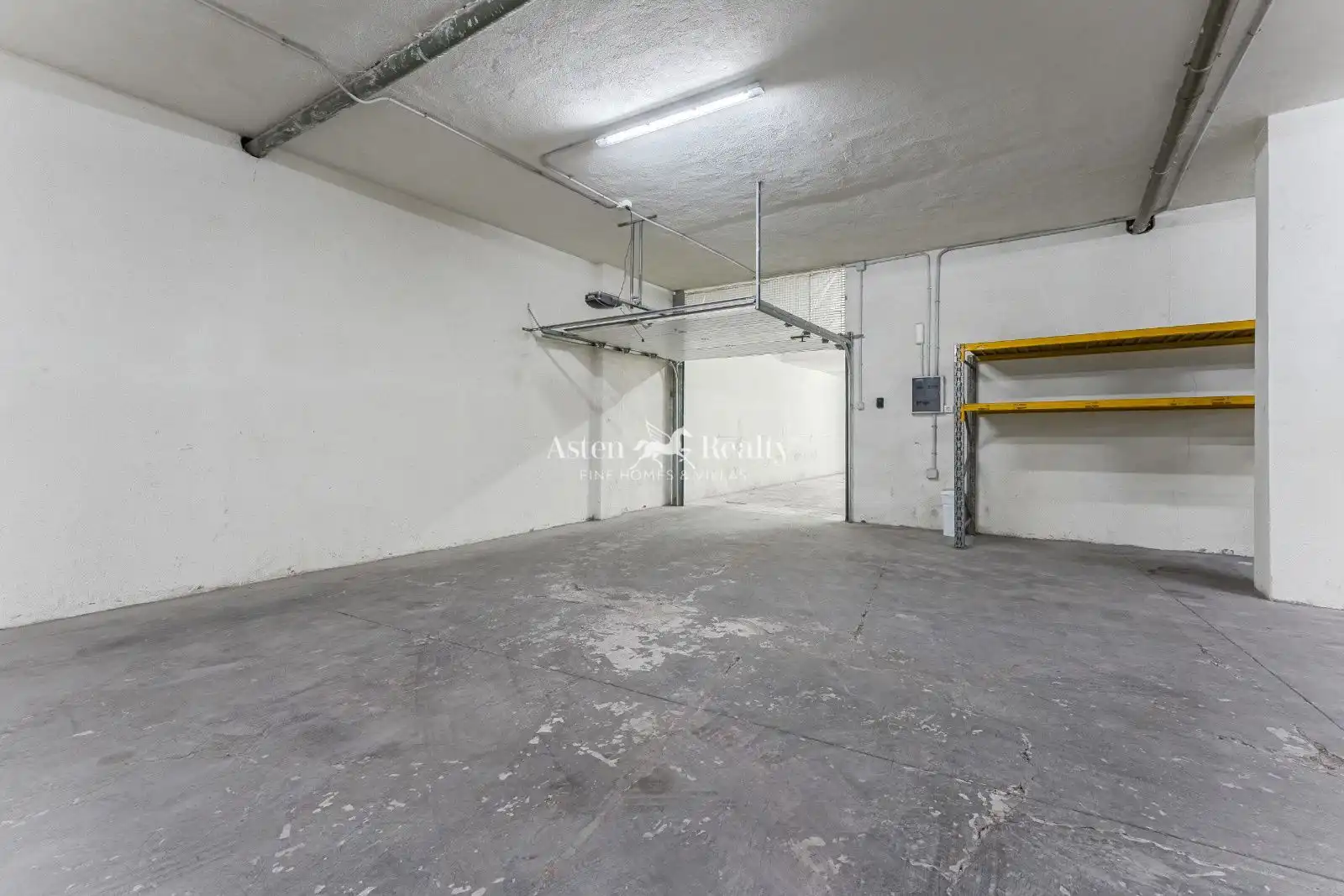 Office for sale in Adeje