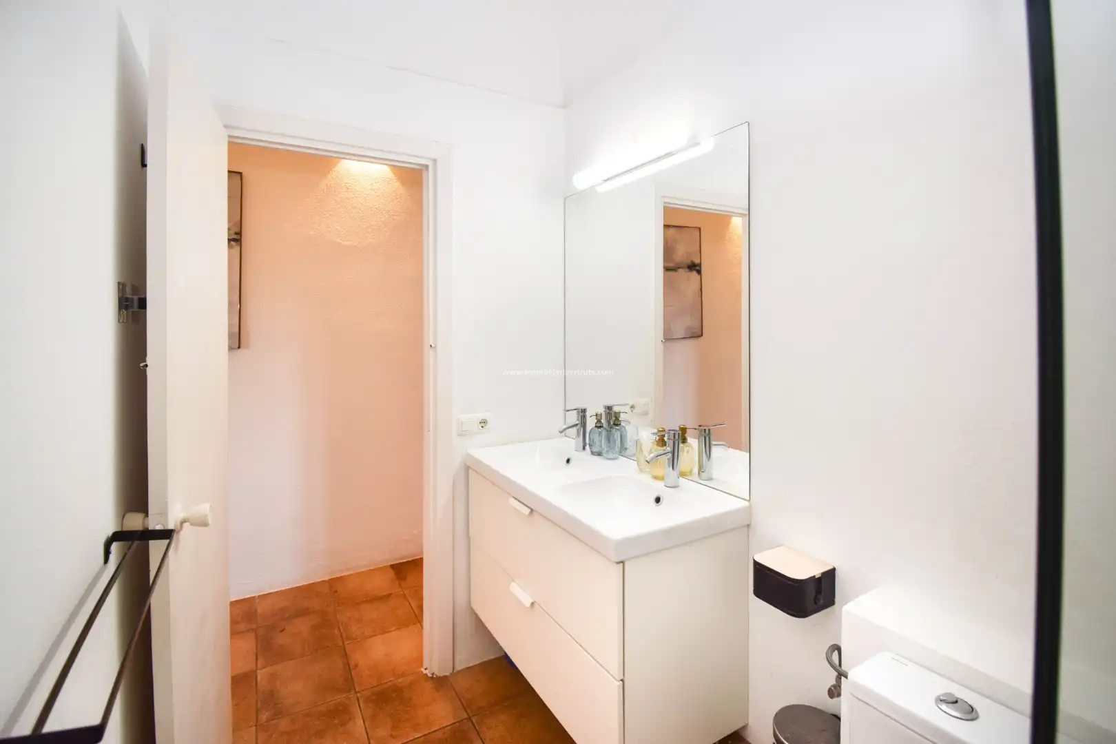 Baño de Apartamento en venta en Ciutadella de Menorca con Aire acondicionado, Terraza y Amueblado